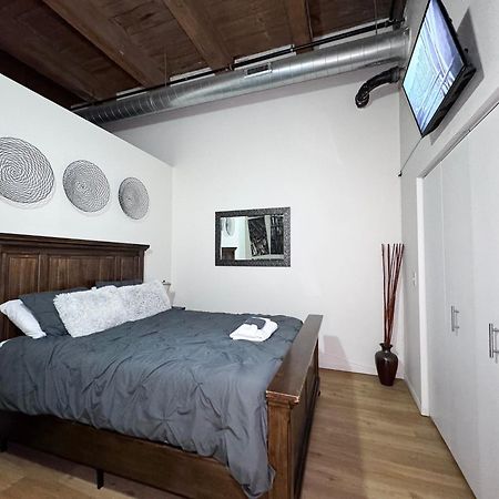 Luxery Stay Chicago - Themed Units! Close To Downtown, Mccormick Place & Wintrust Arena 외부 사진