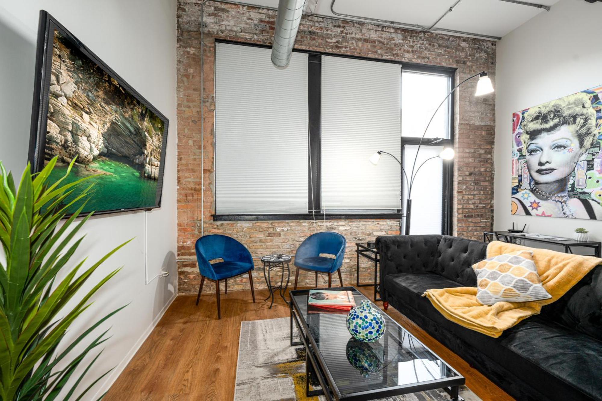 Luxery Stay Chicago - Themed Units! Close To Downtown, Mccormick Place & Wintrust Arena 외부 사진
