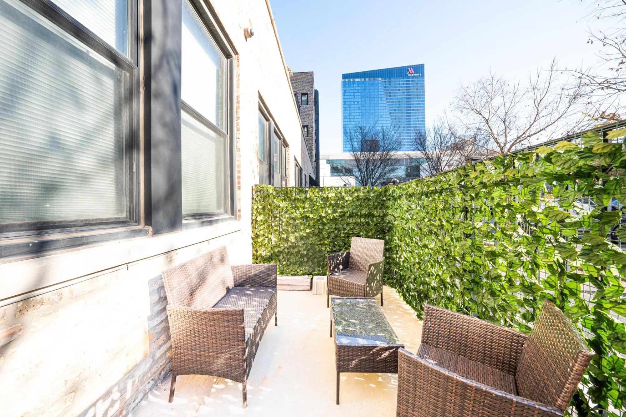 Luxery Stay Chicago - Themed Units! Close To Downtown, Mccormick Place & Wintrust Arena 외부 사진