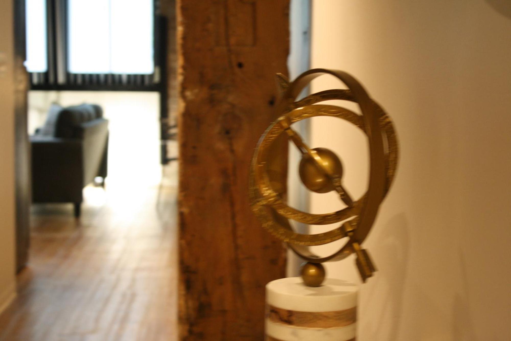 Luxery Stay Chicago - Themed Units! Close To Downtown, Mccormick Place & Wintrust Arena 외부 사진
