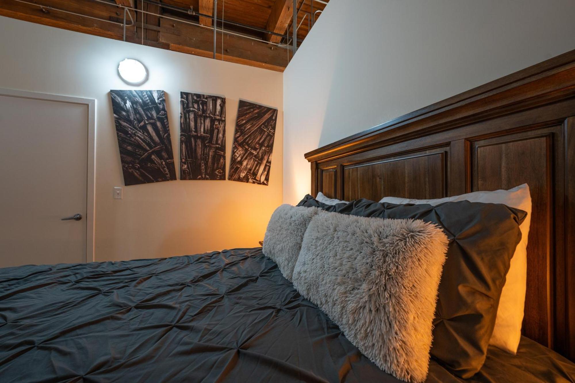 Luxery Stay Chicago - Themed Units! Close To Downtown, Mccormick Place & Wintrust Arena 외부 사진