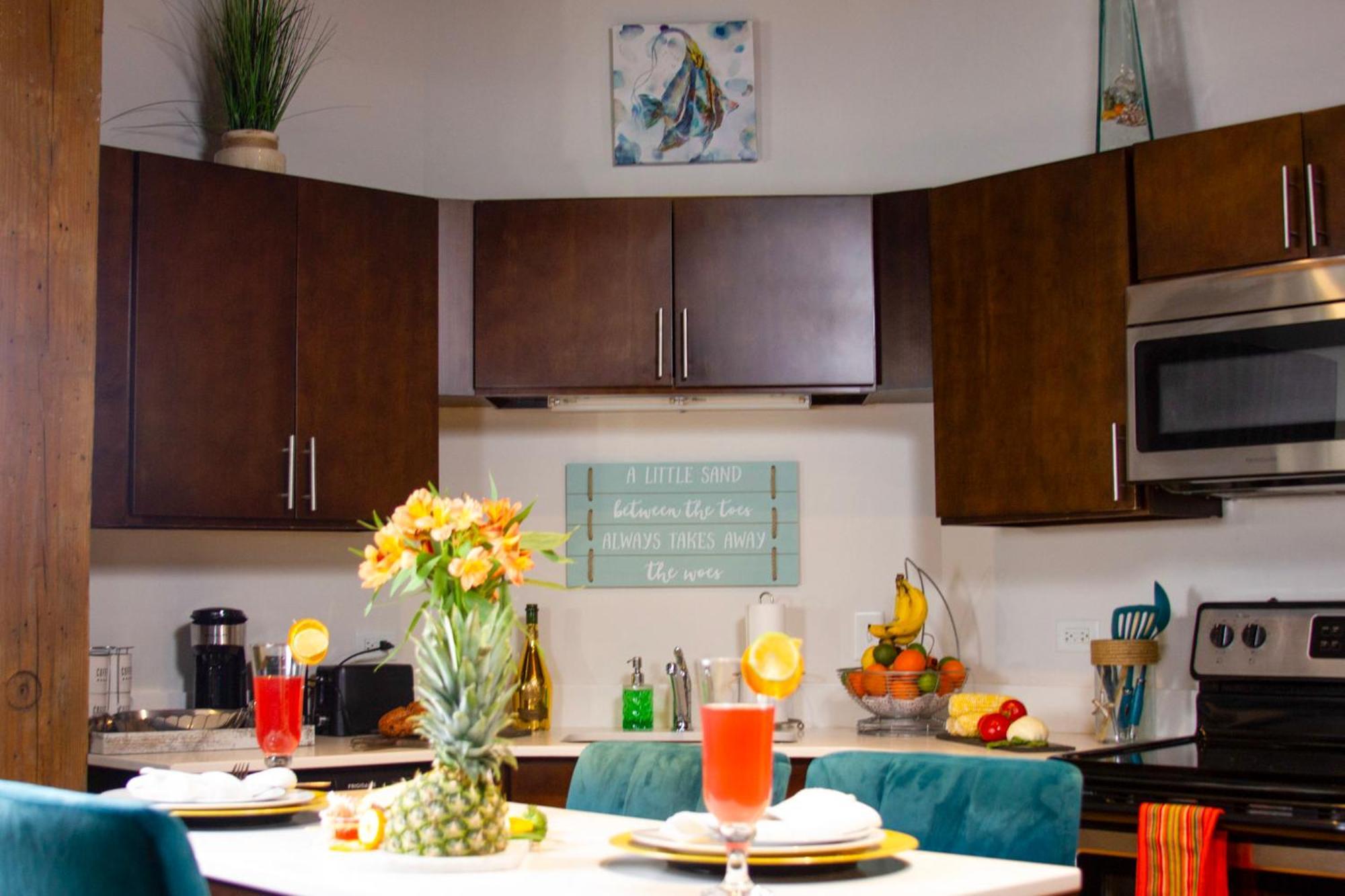 Luxery Stay Chicago - Themed Units! Close To Downtown, Mccormick Place & Wintrust Arena 외부 사진