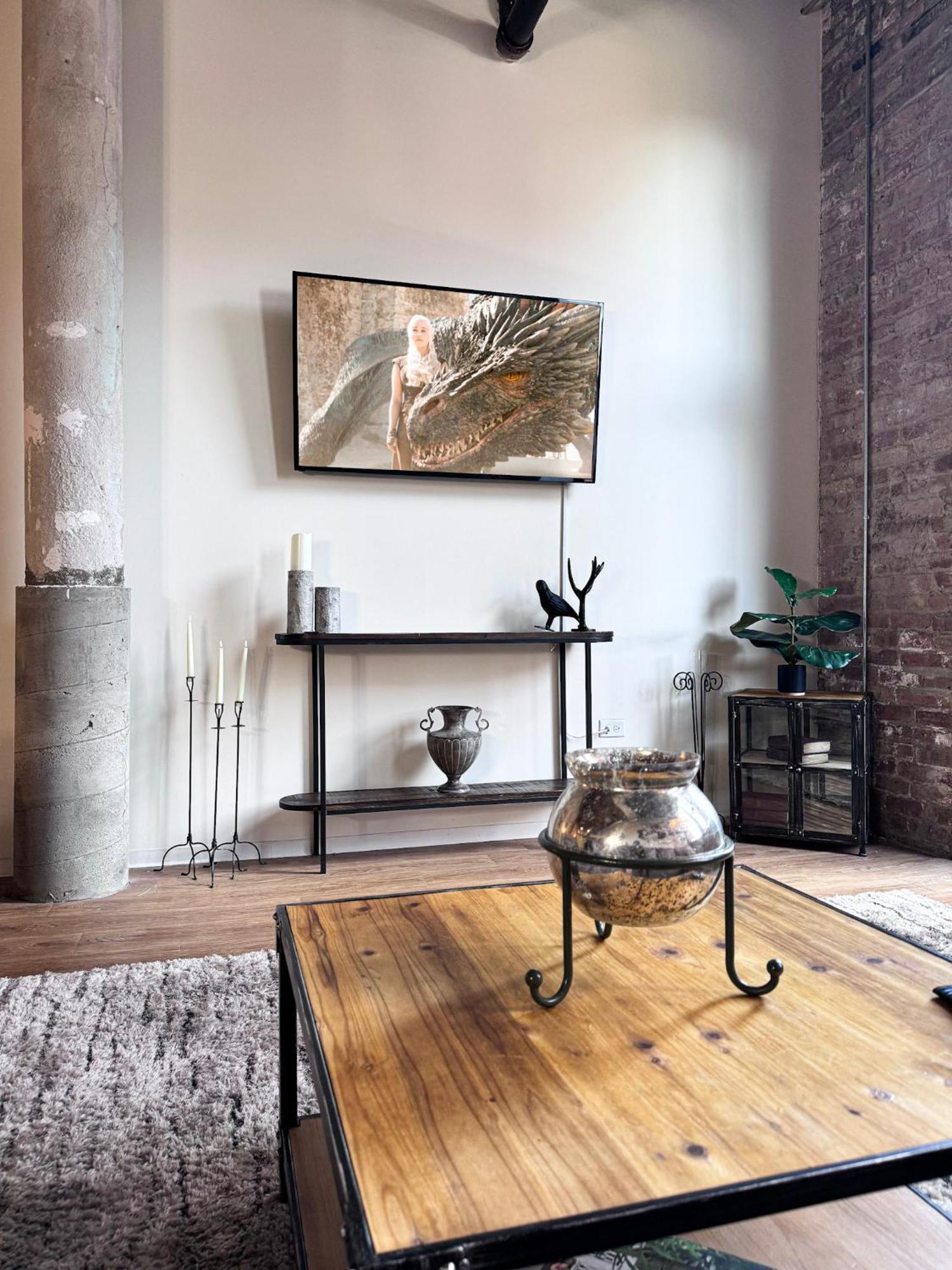 Luxery Stay Chicago - Themed Units! Close To Downtown, Mccormick Place & Wintrust Arena 외부 사진