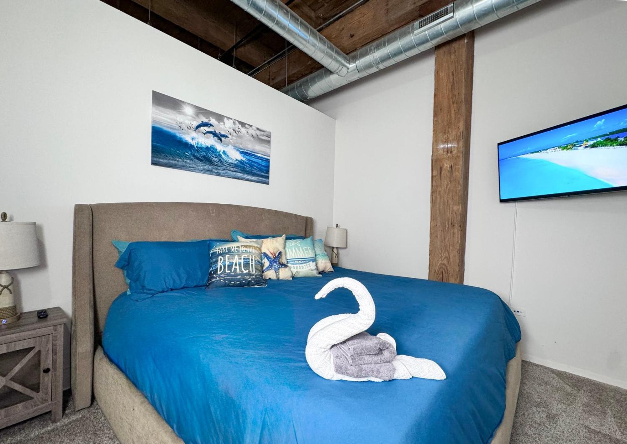 Luxery Stay Chicago - Themed Units! Close To Downtown, Mccormick Place & Wintrust Arena 외부 사진